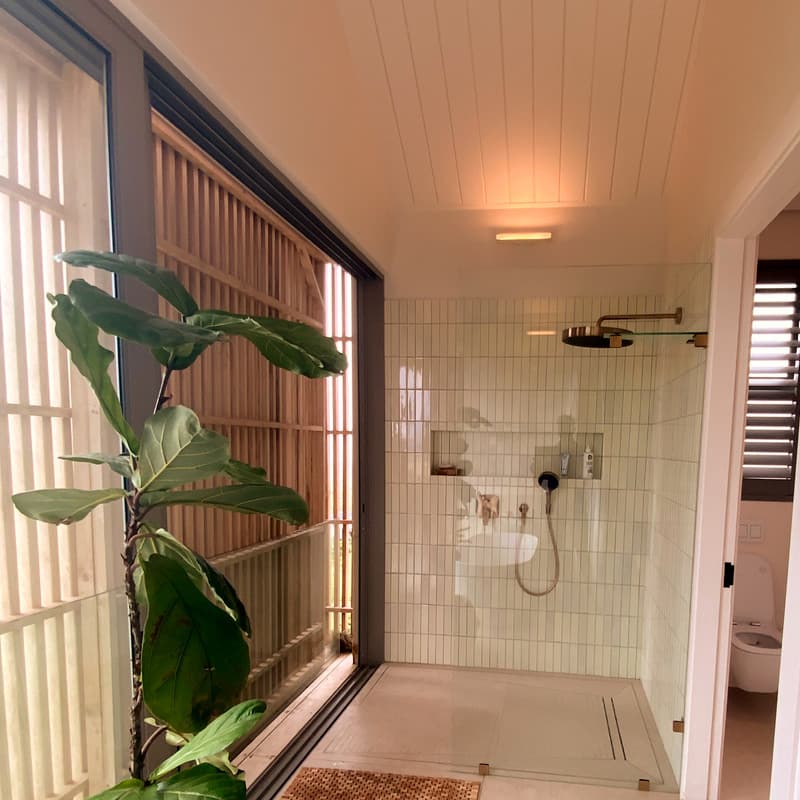 Guest Bathroom Fit-Out